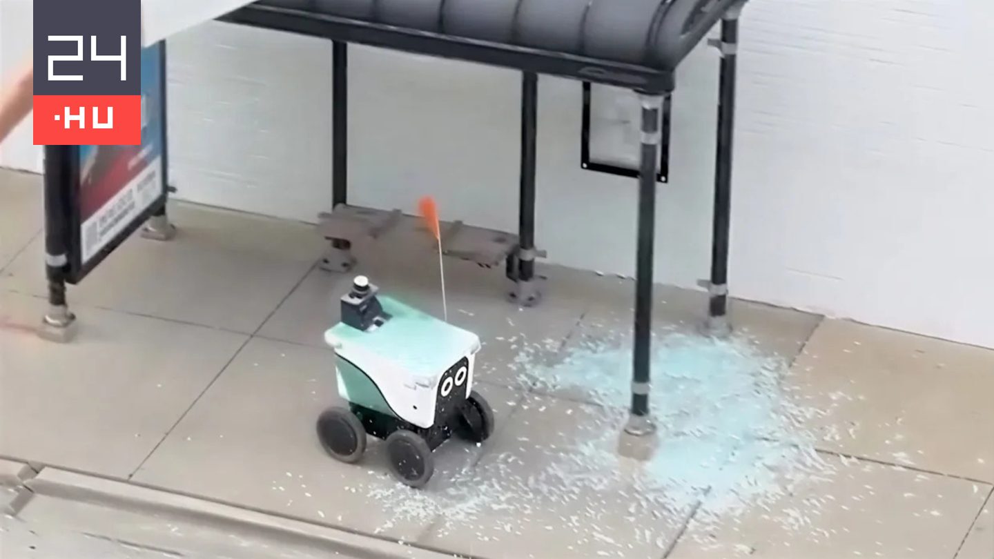 Ételfutár robotok tettek tönkre több buszmegállót Chicagóban