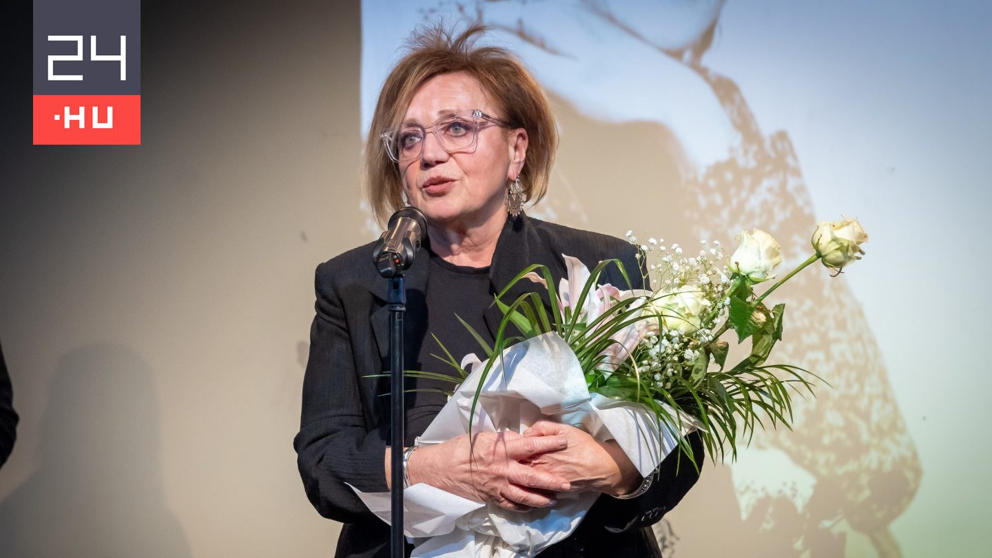 Csákányi Eszter: Sosem hittem abban, hogy a nézőket ki kell szolgálni