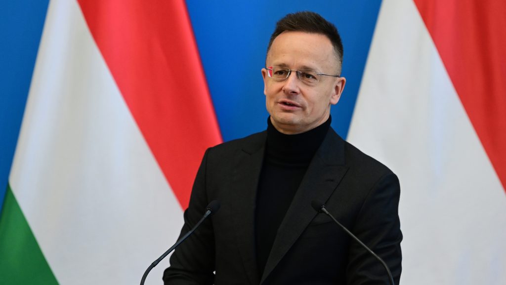 Szijjártó: Az ukránok hülyénk néznek minket, de nem hülyék vagyunk, hanem magyarok
