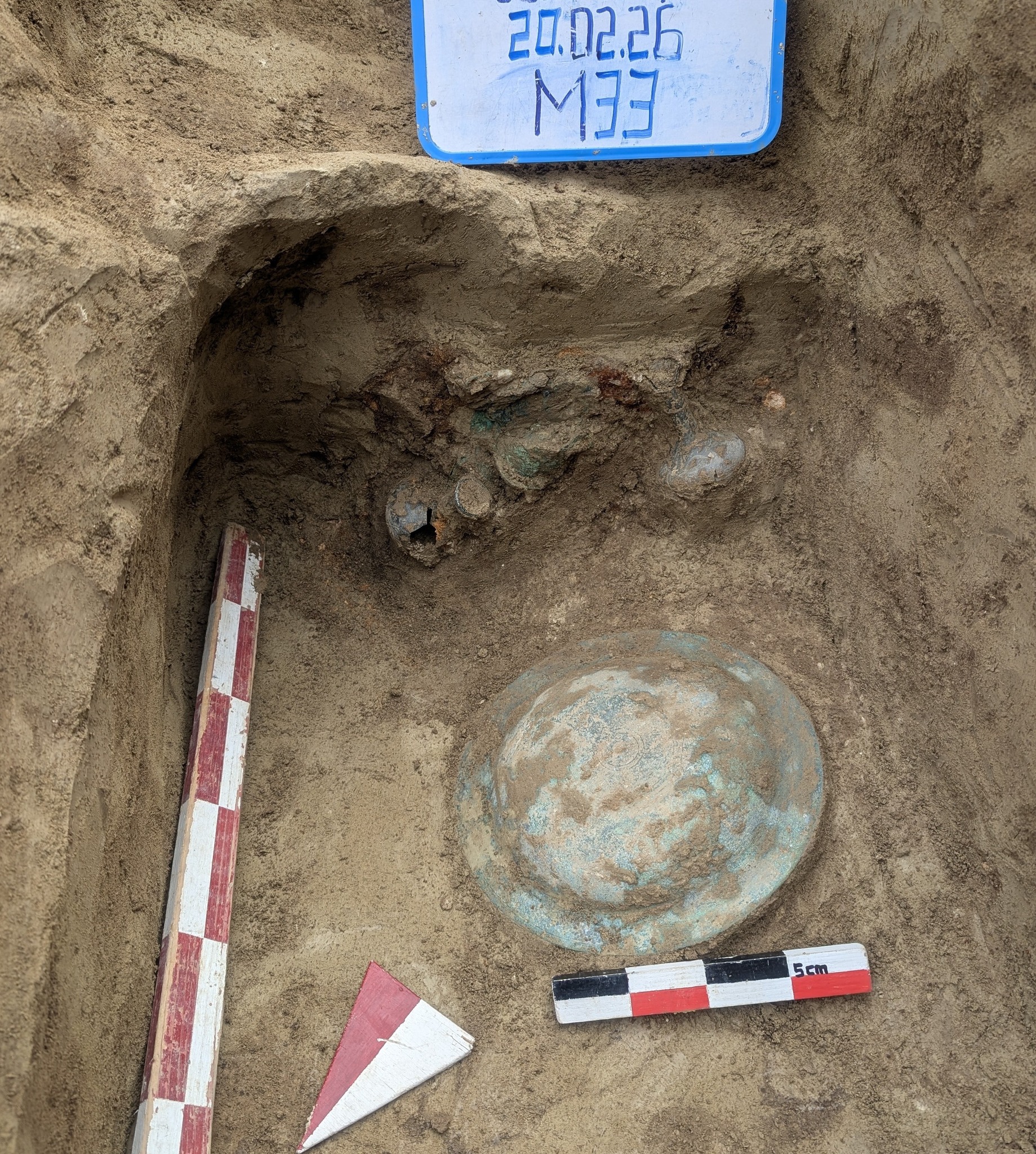 római díszpajzs régészeti felfedezése