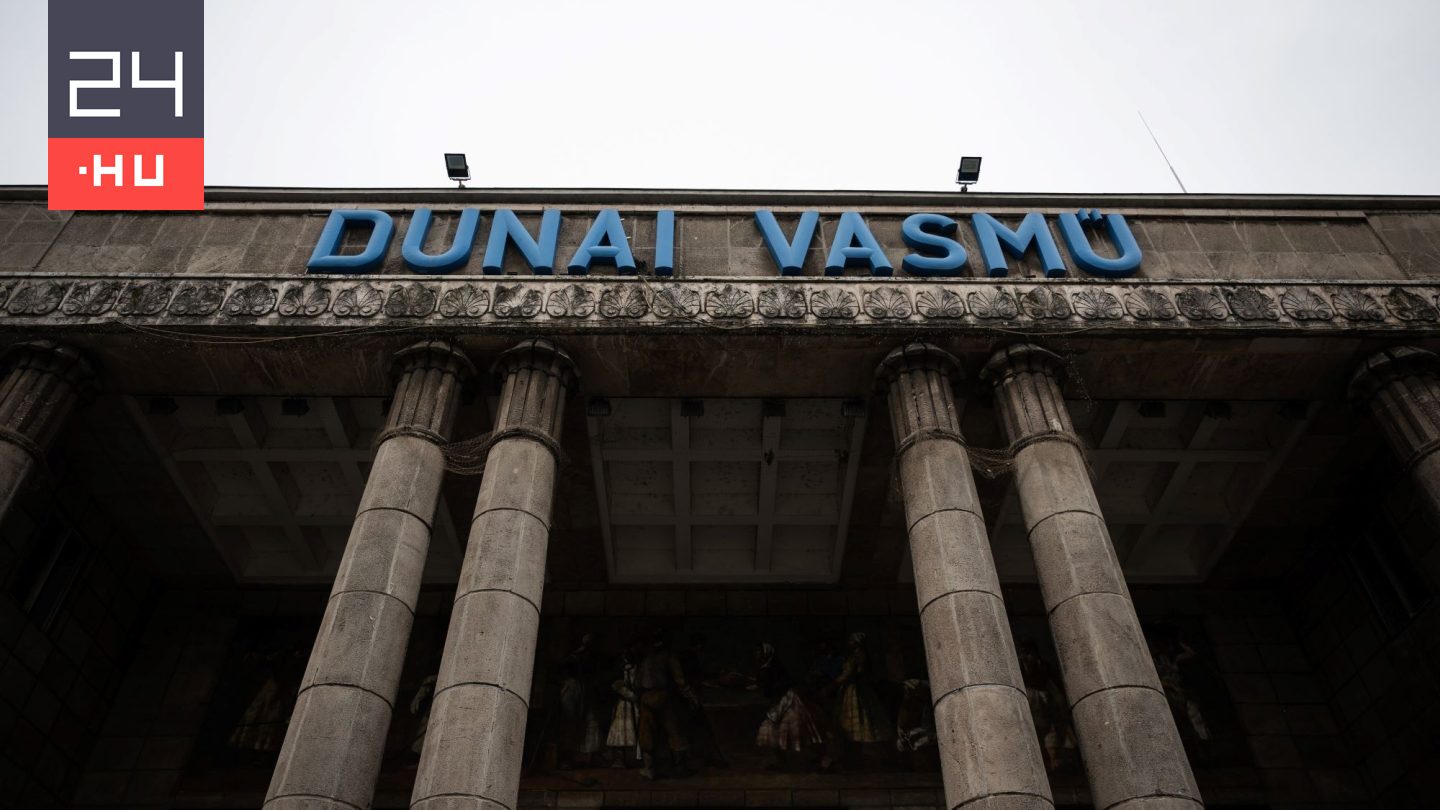 Dunaújvárosi gyűlésén Orbán egy szót sem vesztegetett a Dunaferre, a helyi lapnak adta elő, szerinte miért dőlt be a vállalat