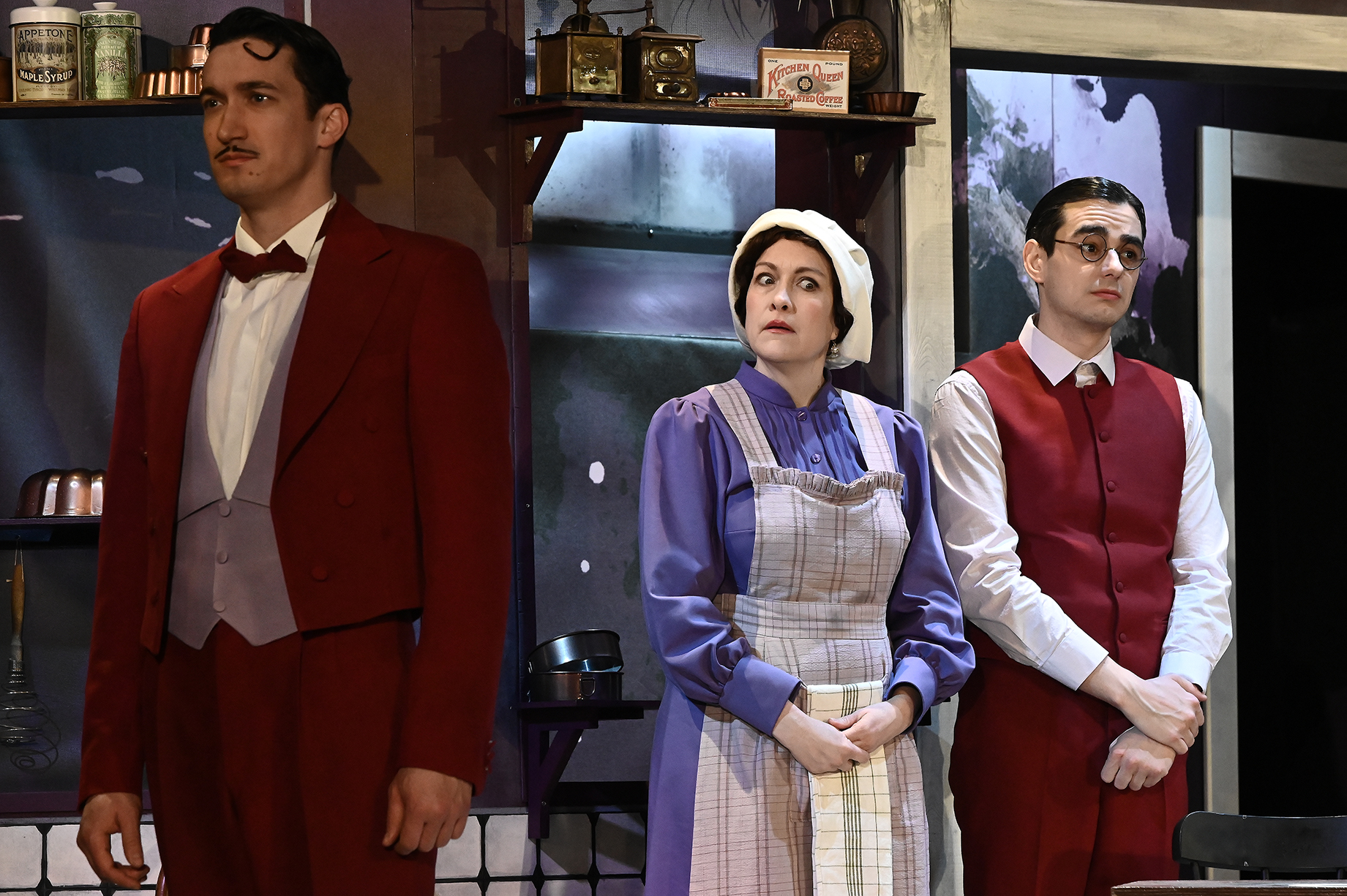 Akkora itthon a Csengetett, Mylord?-láz, hogy nálunk mutatták be először a színpadi verziót – megnéztük, milyen lett 2