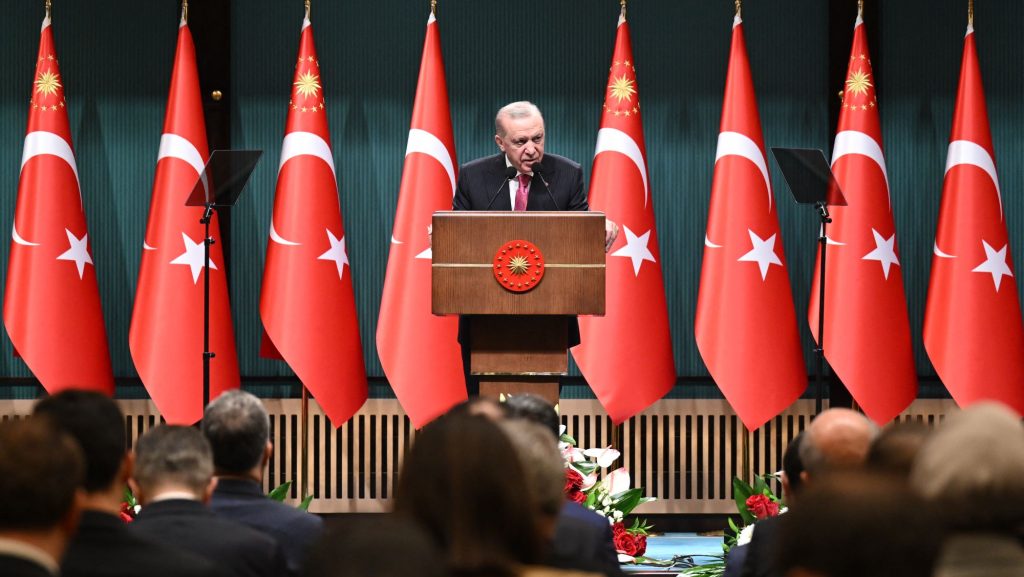 Erdogan az iráni elnökkel tárgyalt