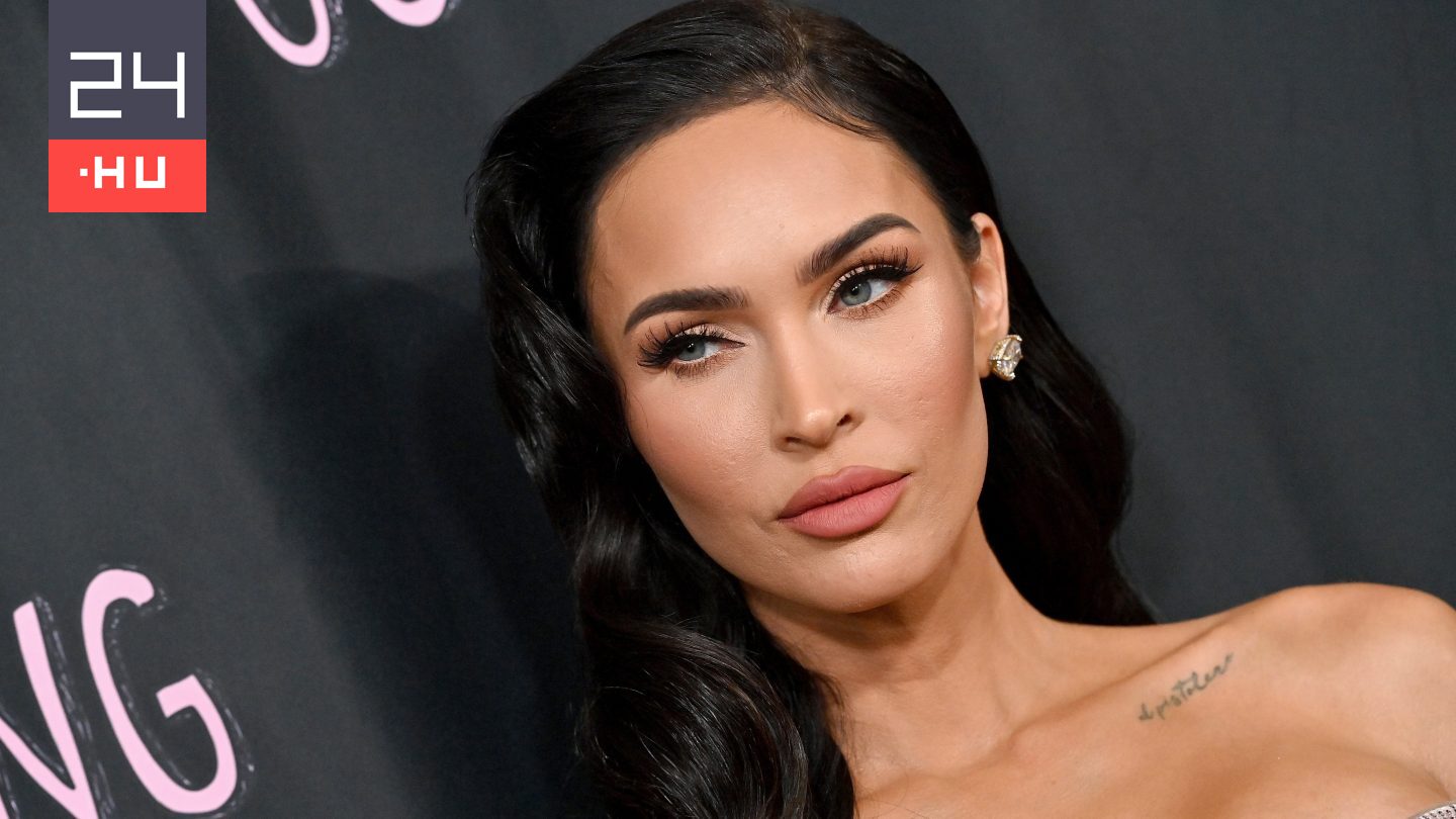 Playboy magazinba illő fotókat posztolt Megan Fox, még az exe is kommentelt neki