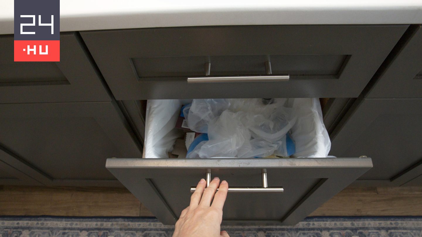 1,4 millió forintot rejtett a kukába a balatoni nyaralójában, de nem bizonyult a legjobb ötletnek