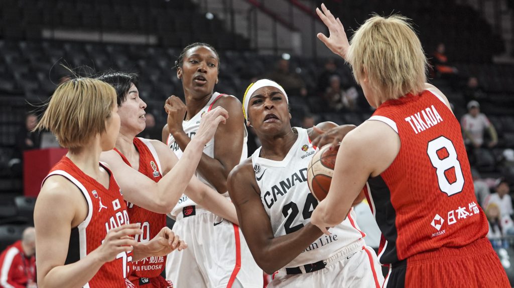 Jön a drámai hajrá a kosárlabda-vb selejtezőjén, Japán borította a papírformát