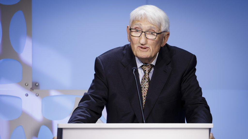 Meghalt Jürgen Habermas, világhírű német szociológus