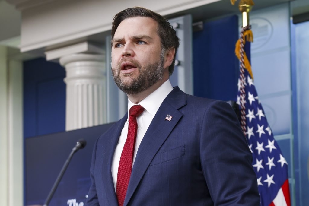 A legújabb verzió szerint húsvétkor jöhet Budapestre az amerikai alelnök