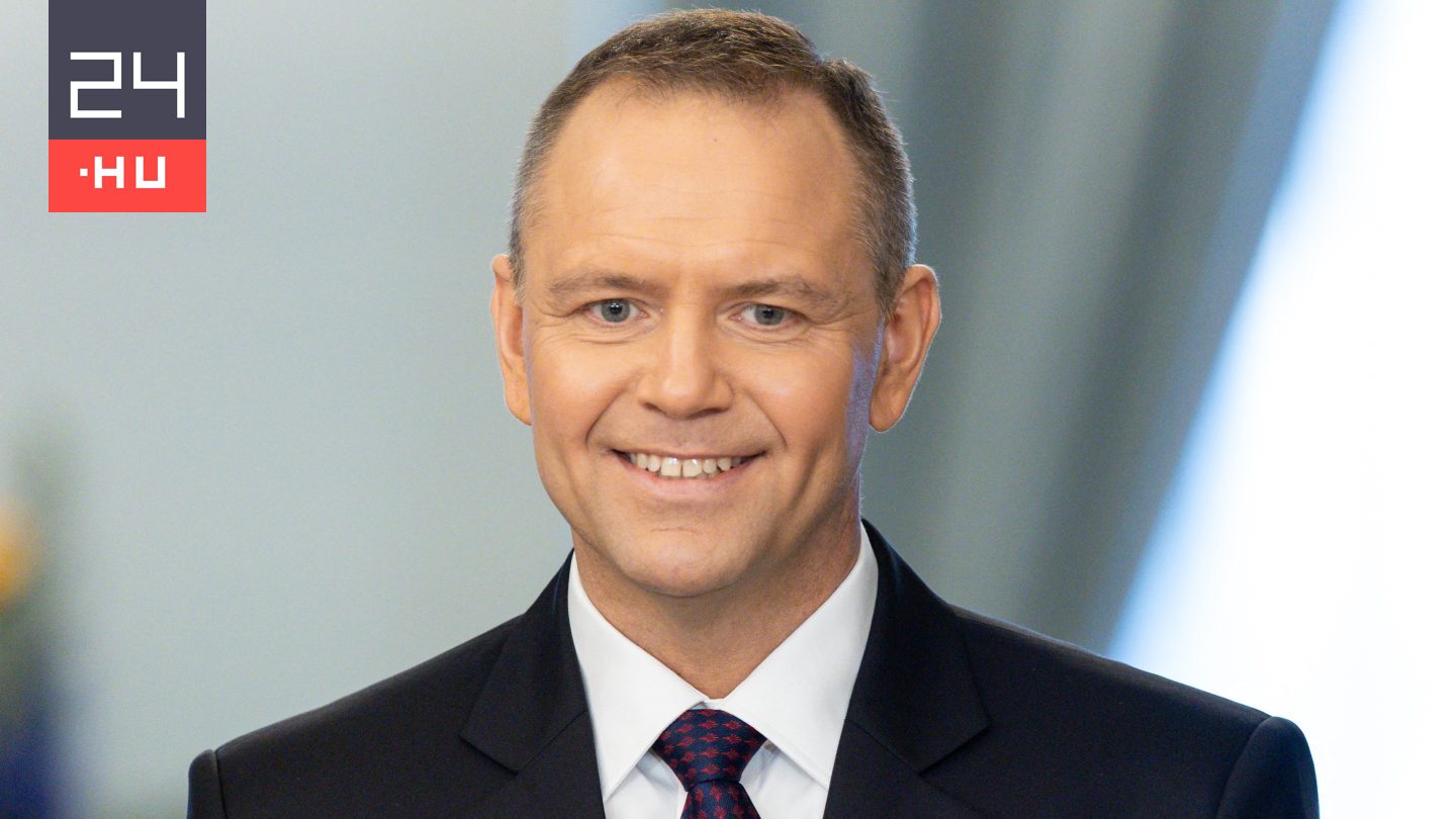 Budapestre látogat hétfőn a lengyel elnök, Karol Nawrocki, aki pár hónapja még nem volt hajlandó találkozni Orbánnal