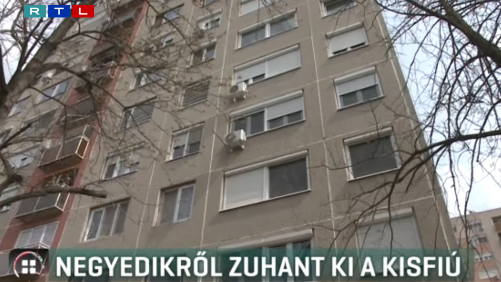 Túlélte a zuhanást a kisfiú, aki a negyedikről esett ki Kecskeméten