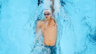 Kós Hubert, úszás