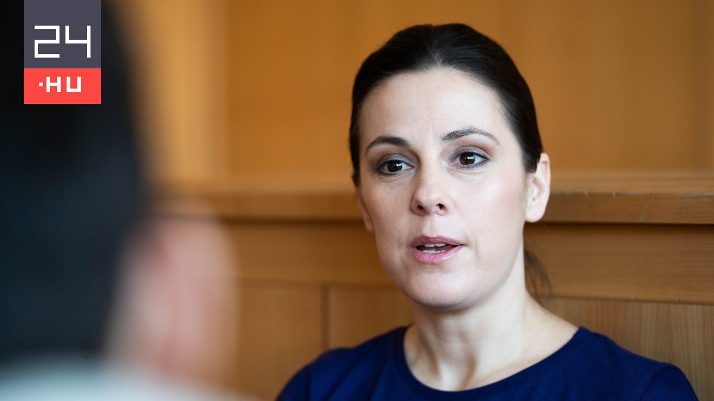 Lovas Rozi: A magát politikai elitnek gondoló kör a saját privilégiumának tartja a vallásosságot