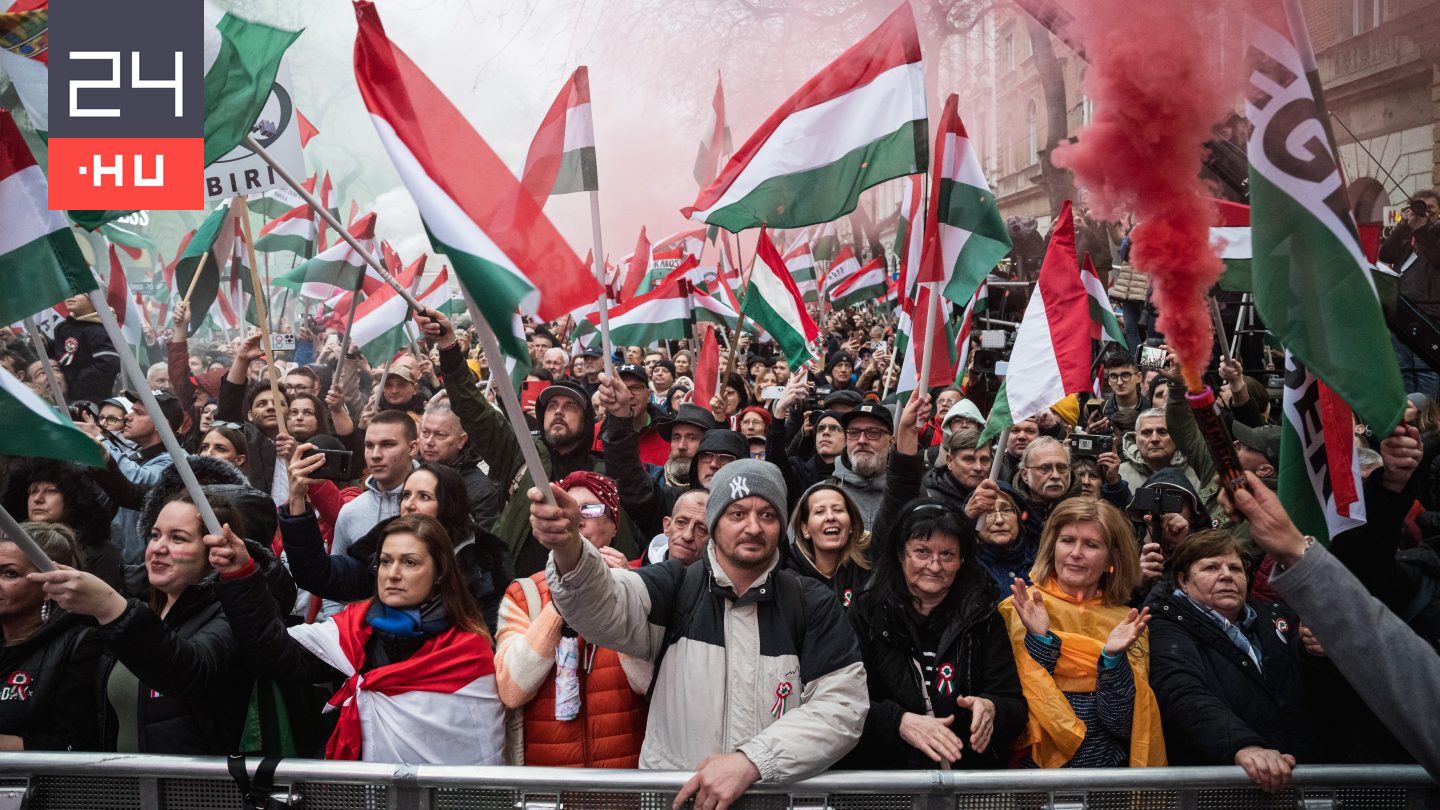 Tavaszi napsütésre számíthatnak a békemenetelők és a nemzeti menetelők is