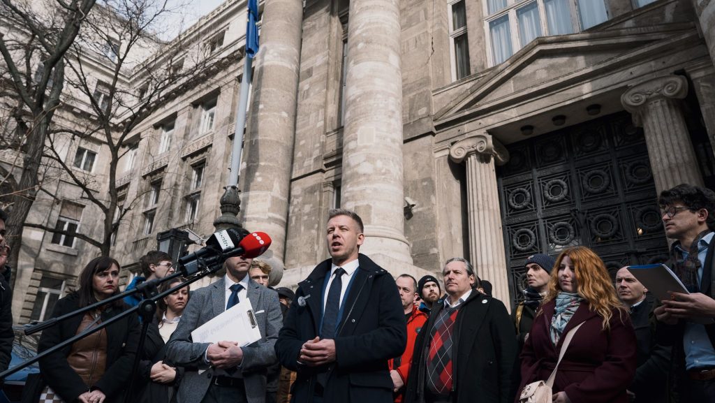 Magyar Péter: Orbánnak bírósági ítélete van arról, hogy az Index nevű propagandalapja hazudott