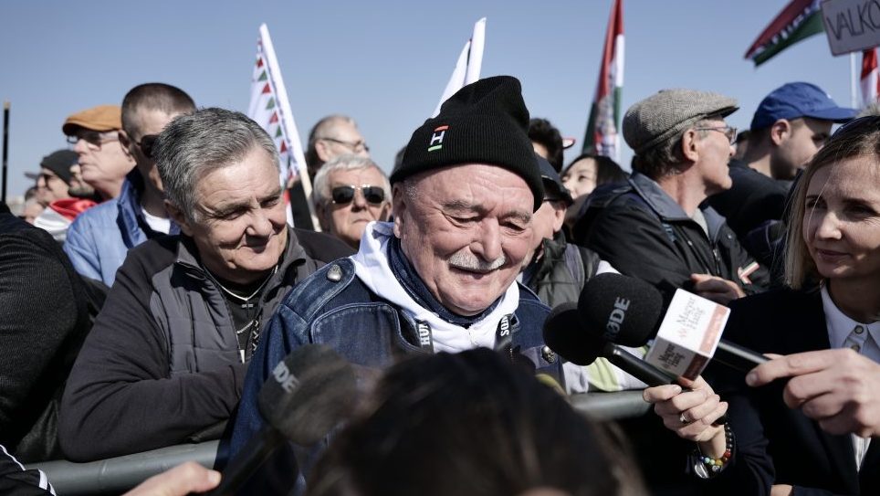 Nagy Feró szerint csak papíron létezik a másfélmilliós gázsi, amit a DPK-buliért kapott