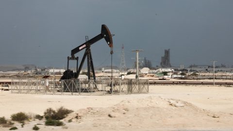 Egy olajkút Bahreinben.