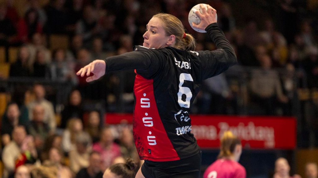 Sorban hagyják ott a német kézilabdacsapatot a magyar játékosok