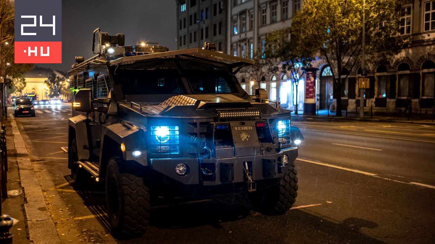 Orbán Viktor: Arra számítunk, hogy a terrorista sejteket aktiválni fogják