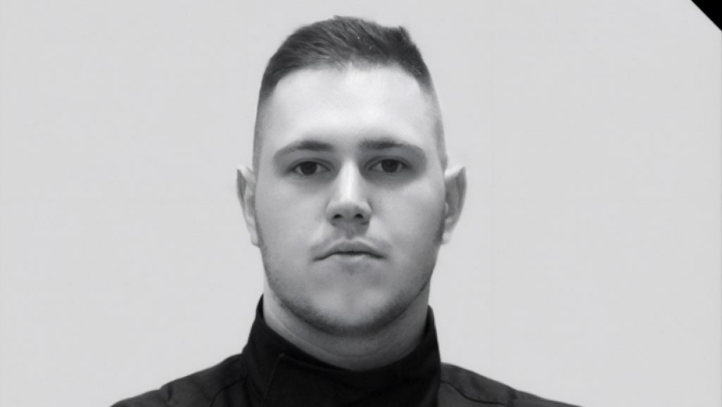 Posztumusz rendőr törzsőrmesterré léptette elő Pintér Sándor a szolgálat közben halálra gázolt Zalavári Bálint Zsoltot