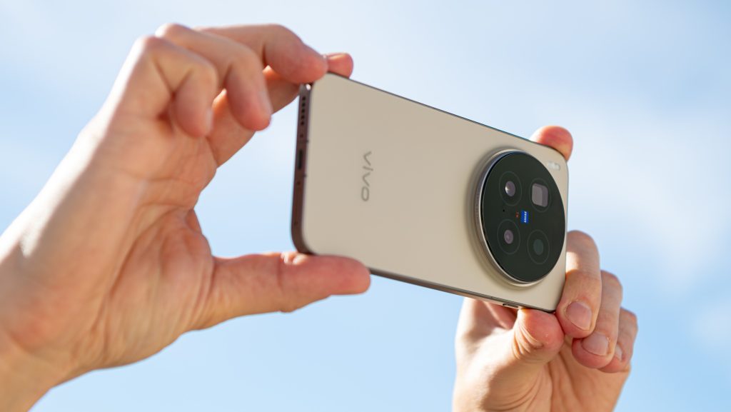 Vivo X300 Pro Yettel kínálat mobilszolgáltató