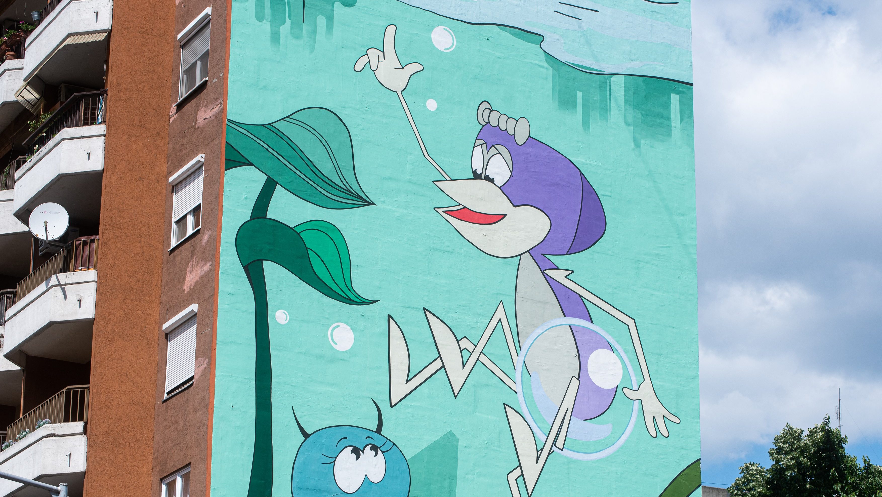 A Színes Város Csoport Vízipók tűzfalfestménye a Leonardo utcában 2020.05.21-én.