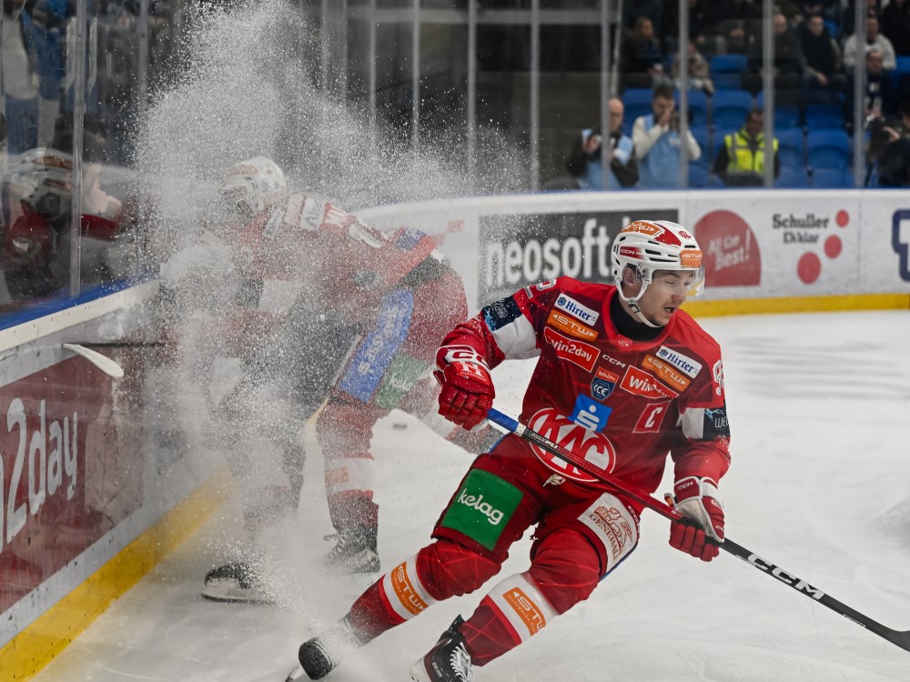 A Hydro Fehérvár AV19 és Klagenfurt párharca az osztrák bázisú jégkorong-bajnokságban.