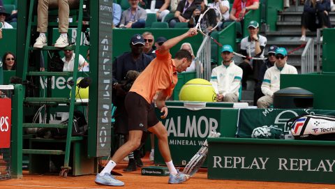 Danyiil Medvegyev Monte-Carlóban veri szét az ütőjét.