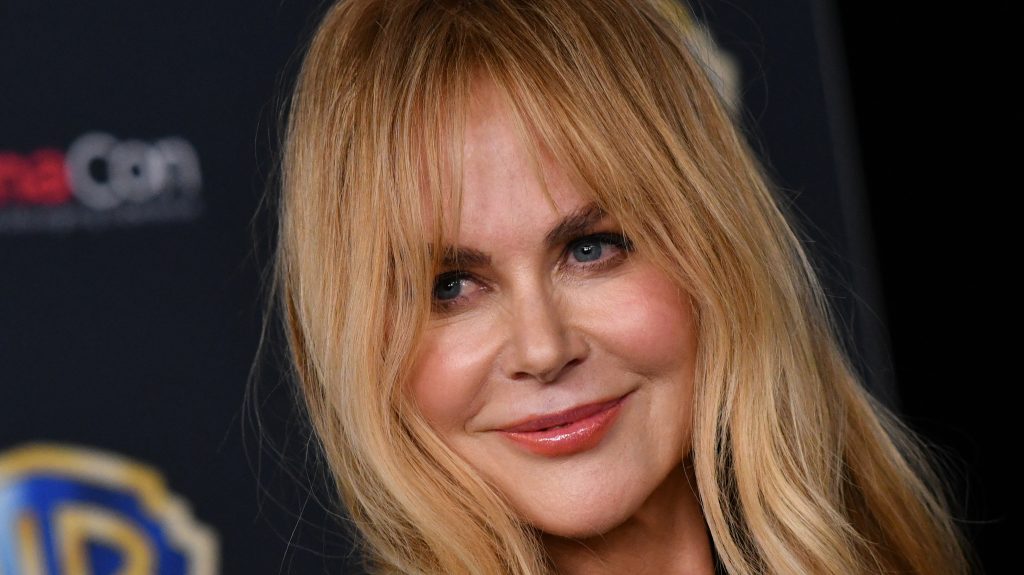 Nicole Kidman haláldúlának tanul