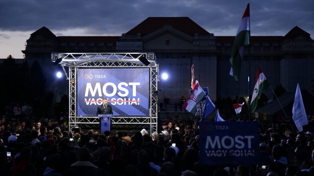 Magyar Péter Debrecenben: Remélem, hogy előnyömre változtam az elmúlt két évben