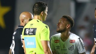 neymar játékvezető kritika menstruál brazil foci santos remo