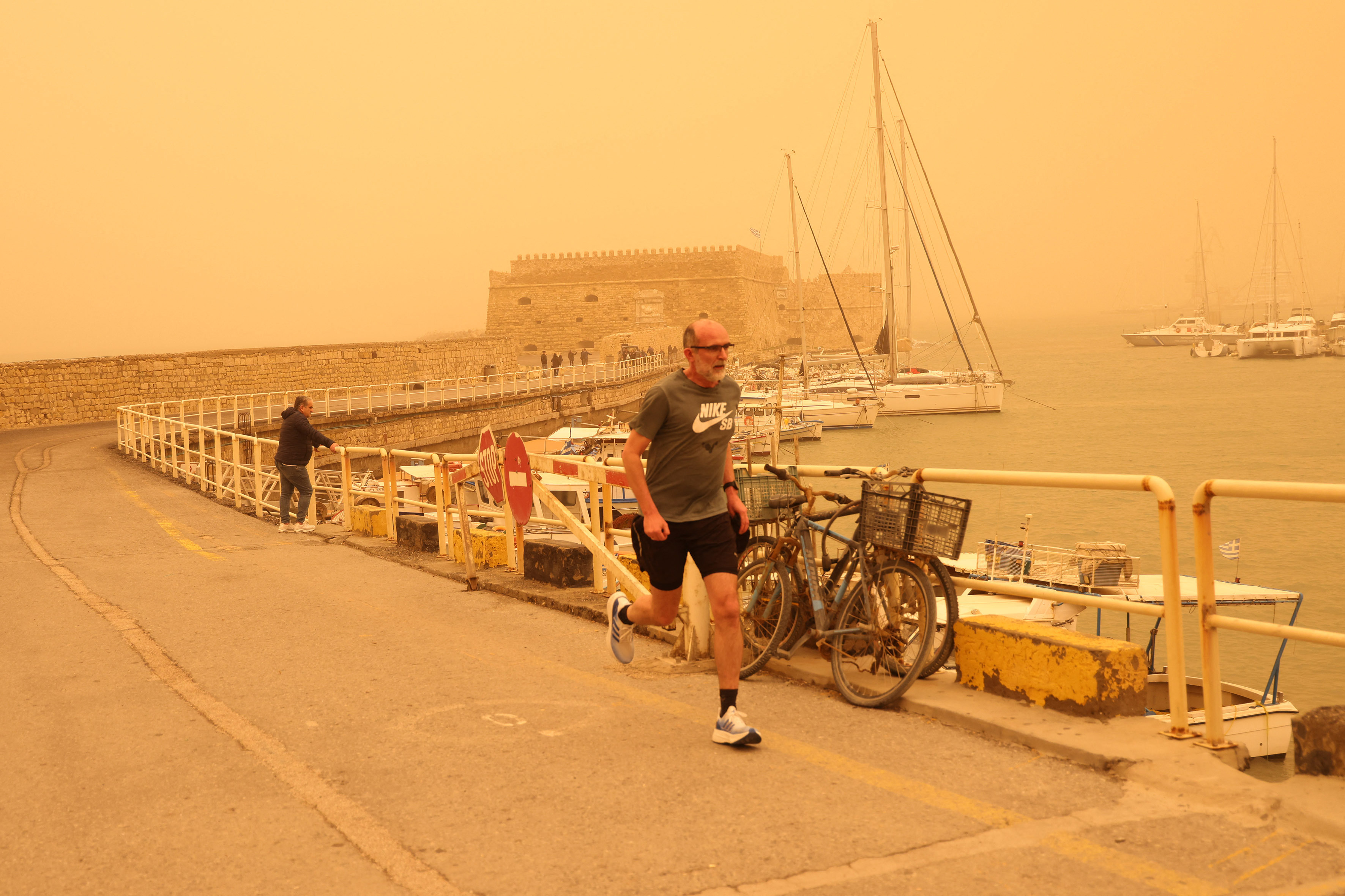 Kréta, szaharai porvihar