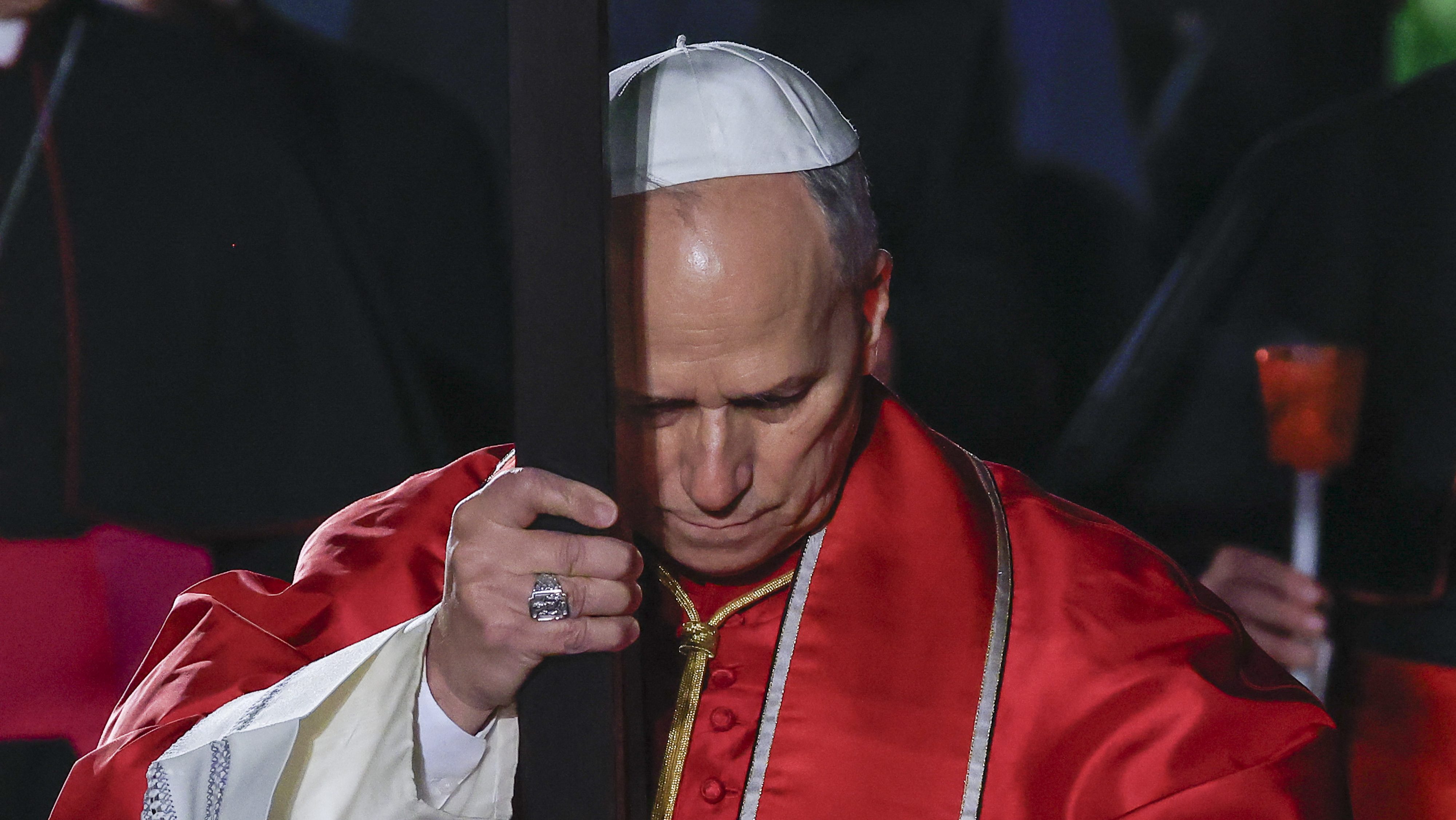 XIV. Leó pápa, Vatikán