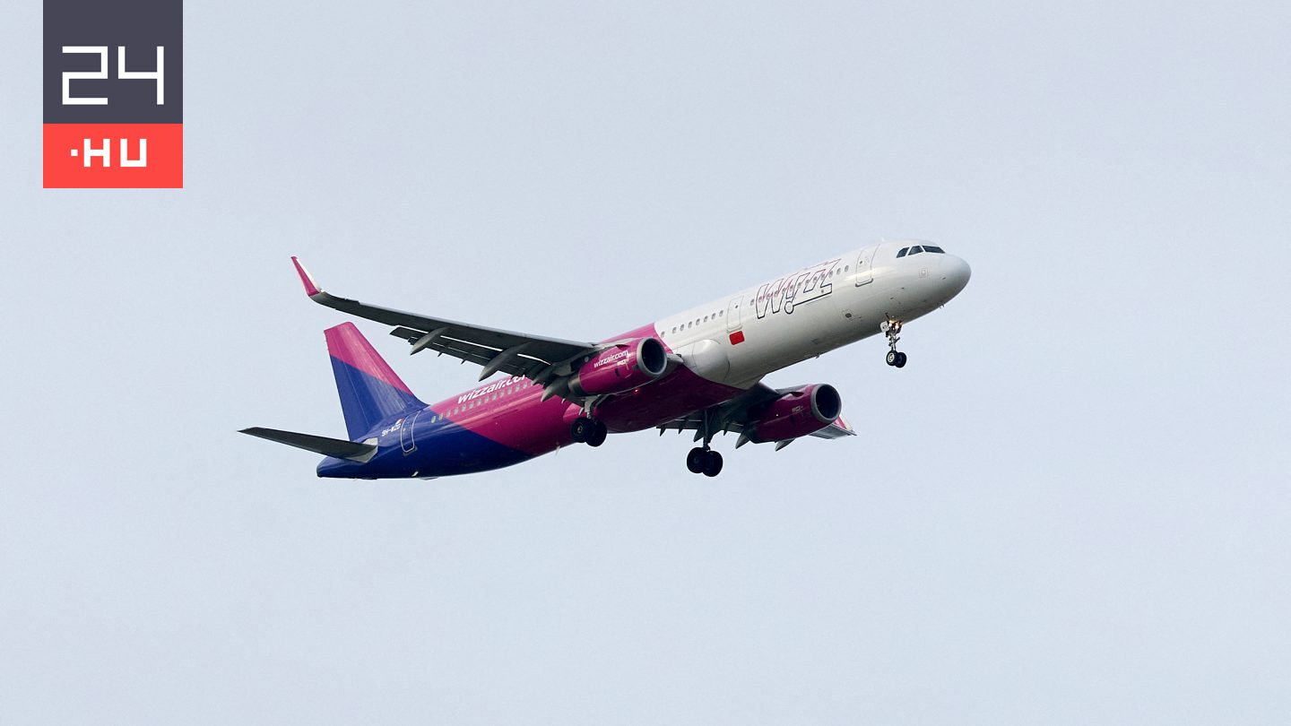 Felszállás után le is szállt a Wizz Air Budapest–Barcelona járata