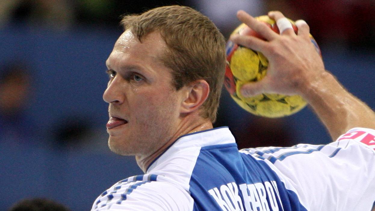 Russian handball national team player Eduard Koksharov is pictured during the Handball World Championship 2007 Group F match against Morocco at the Porsche Arena in Stuttgart, Germany, Sunday, 21 January 2007. Photo: Bernd Weissbrod