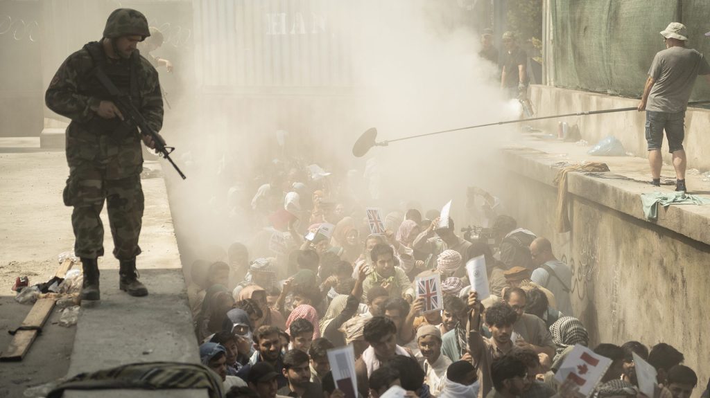 Igazi katonákat vezényeltek ki, hogy a Sárkányok Kabul felettben statisztáljanak