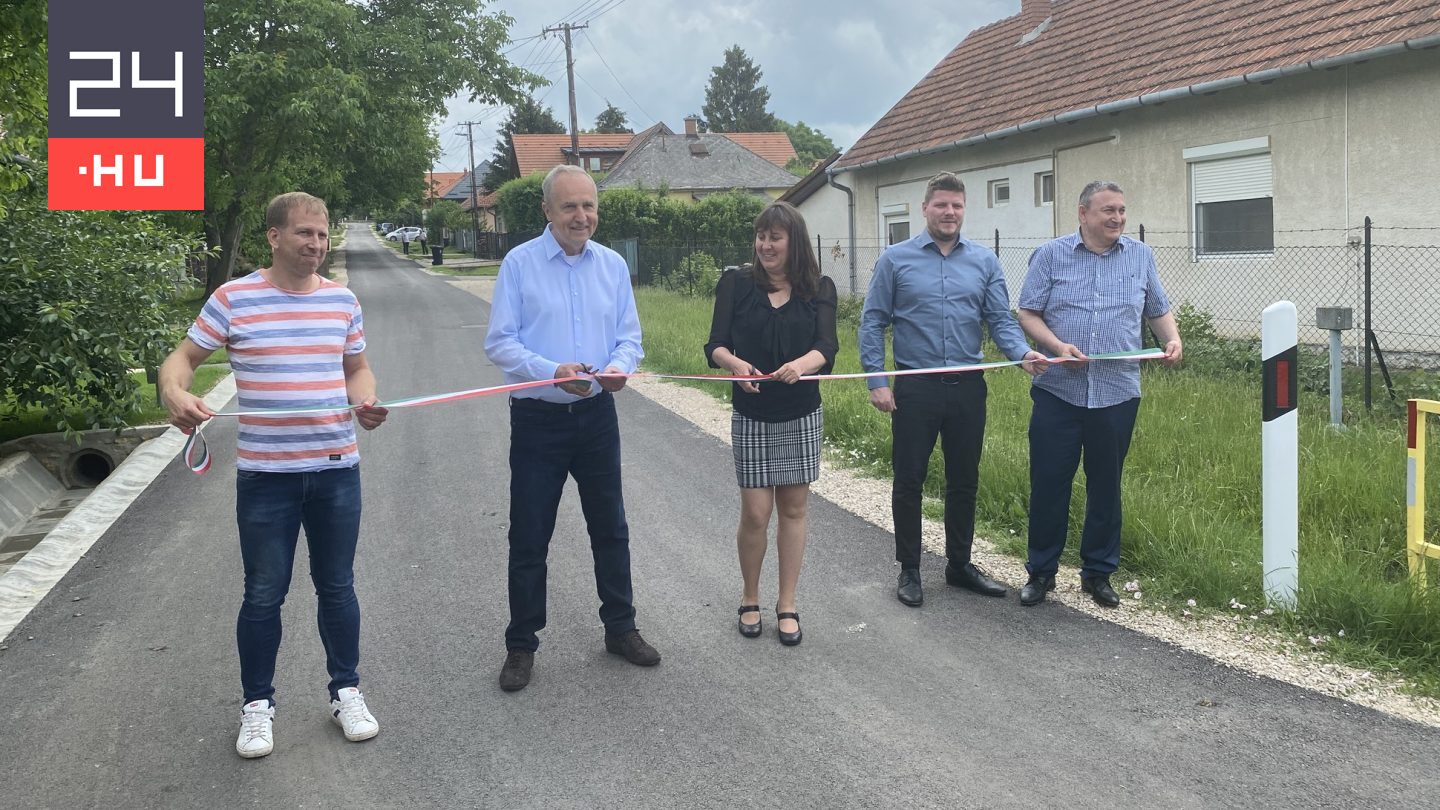 Egy gyermek-sportegyesület kisbuszával autózott a fideszes képviselő, akinek ittas vezetés miatt már bevonták a jogosítványát