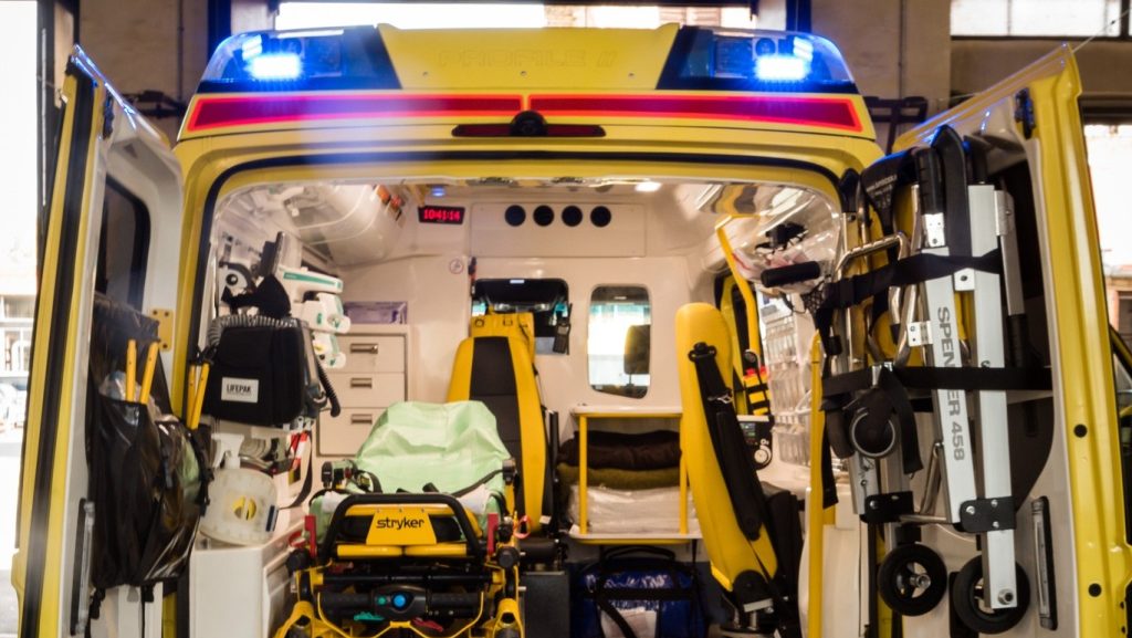 Mire kiértek a mentők, megszületett a kislány Szabolcsban