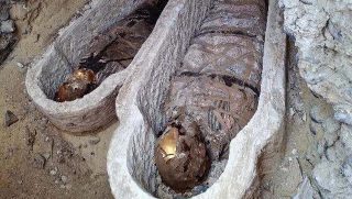 Aranynyelvű múmiák Minja városában.