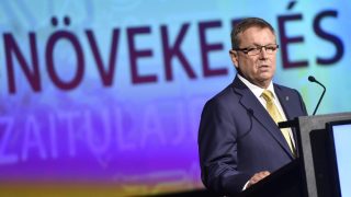 Matolcsy György korábbi jegybankelnök és miniszter