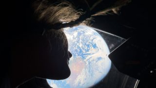 artemis-2 küldetés hold elérése