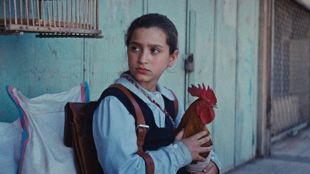 Szaddám Huszein vigyorogva kényszerít, hogy az életed árán is megünnepeld a szülinapját