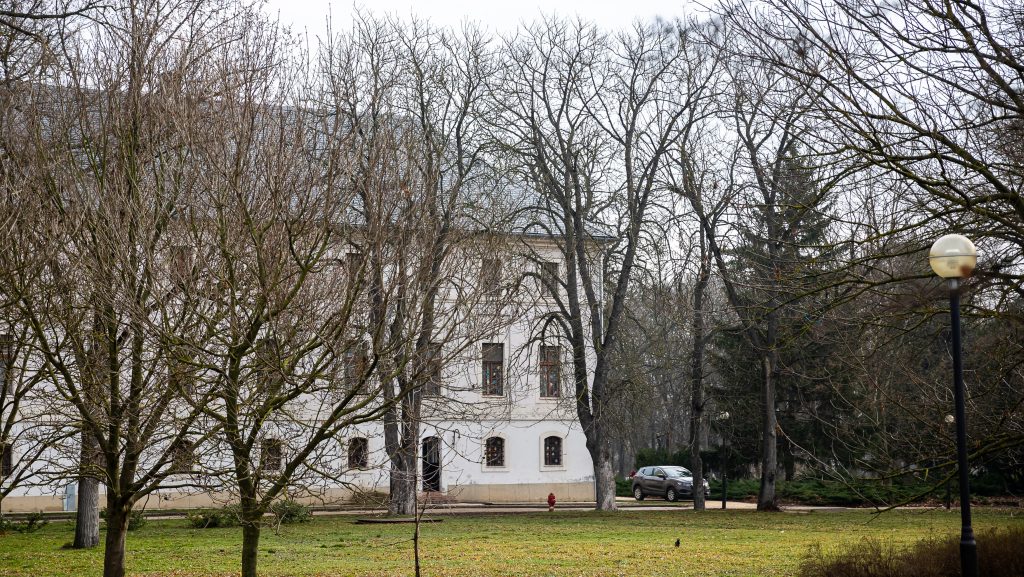 Volt gyermekvédelmi vezető: Azt mondták, elnézik nekem, ha 28 millió helyett 8 millióból újítom fel a tetőt és a többit a gyerekekre költöm, csak lépjek be a pártba