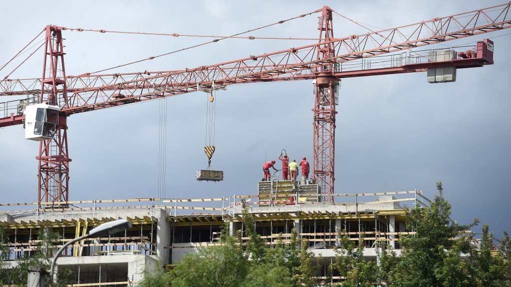 Lélektani határt lépett át az újlakások négyzetméterára Budapesten