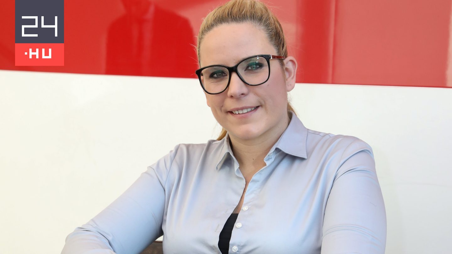 „Olyan gyengéd, de közben férfias” – Risztov Éva élő adásban fejtette ki, szerinte melyik magyar színész csókolhat a legjobban