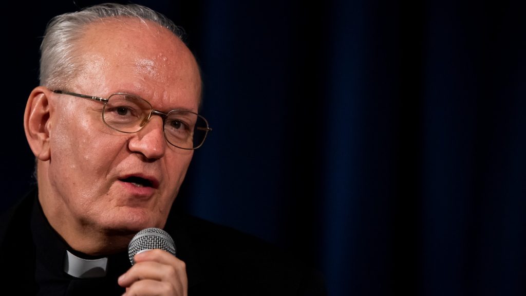 Erdő Péter súlyos betegségéből lábadozva üzent húsvétkor