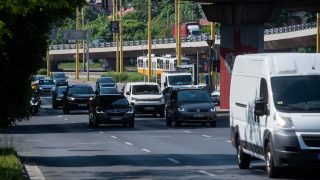 Április 15-ig kell befizetniük az autósoknak a gépjárműadót.