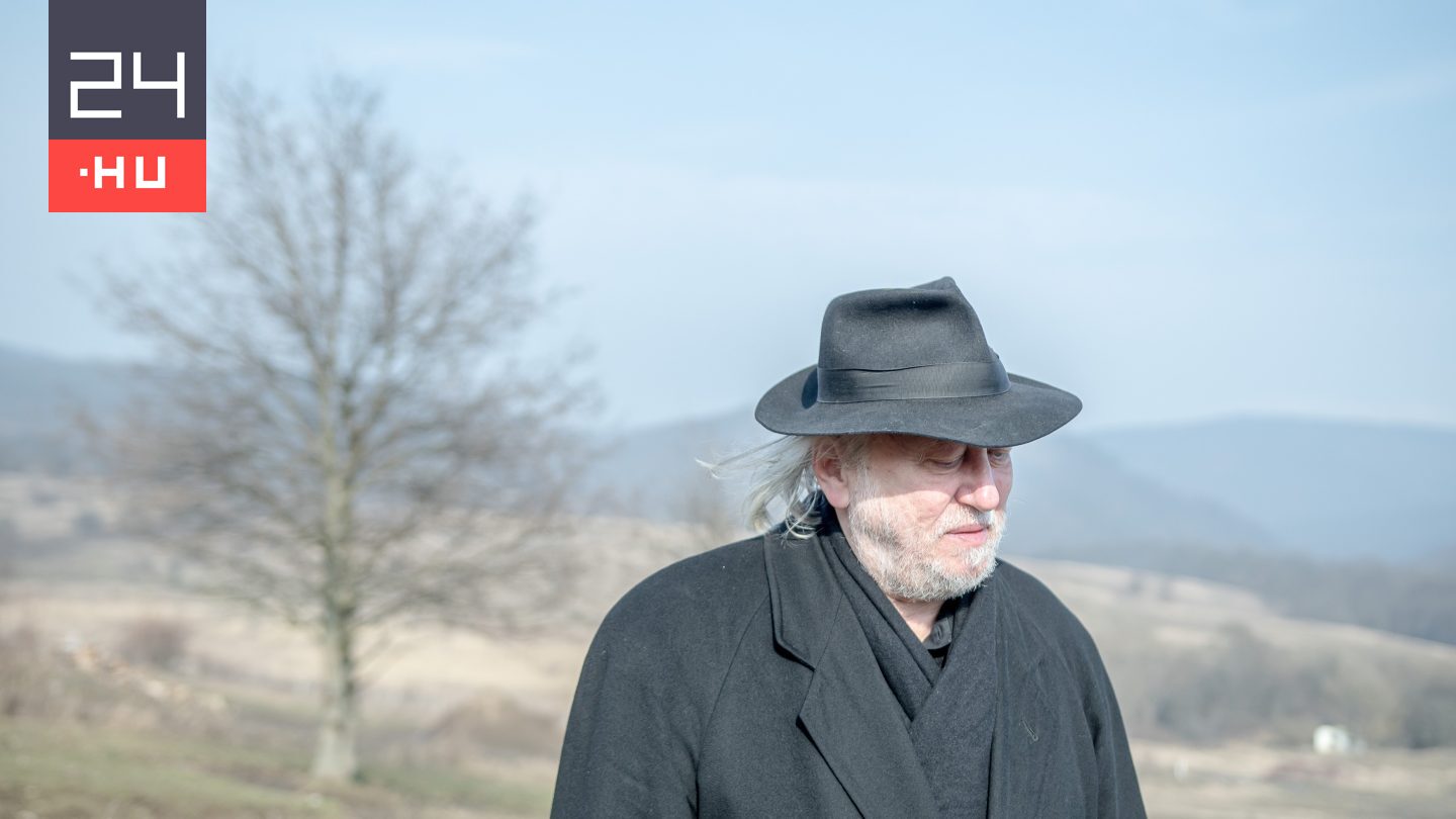 Emmanuel Macron levelet írt Krasznahorkai Lászlónak