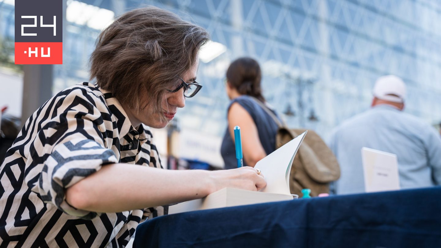 Rangos brit irodalmi díjat kapott Moskát Anita