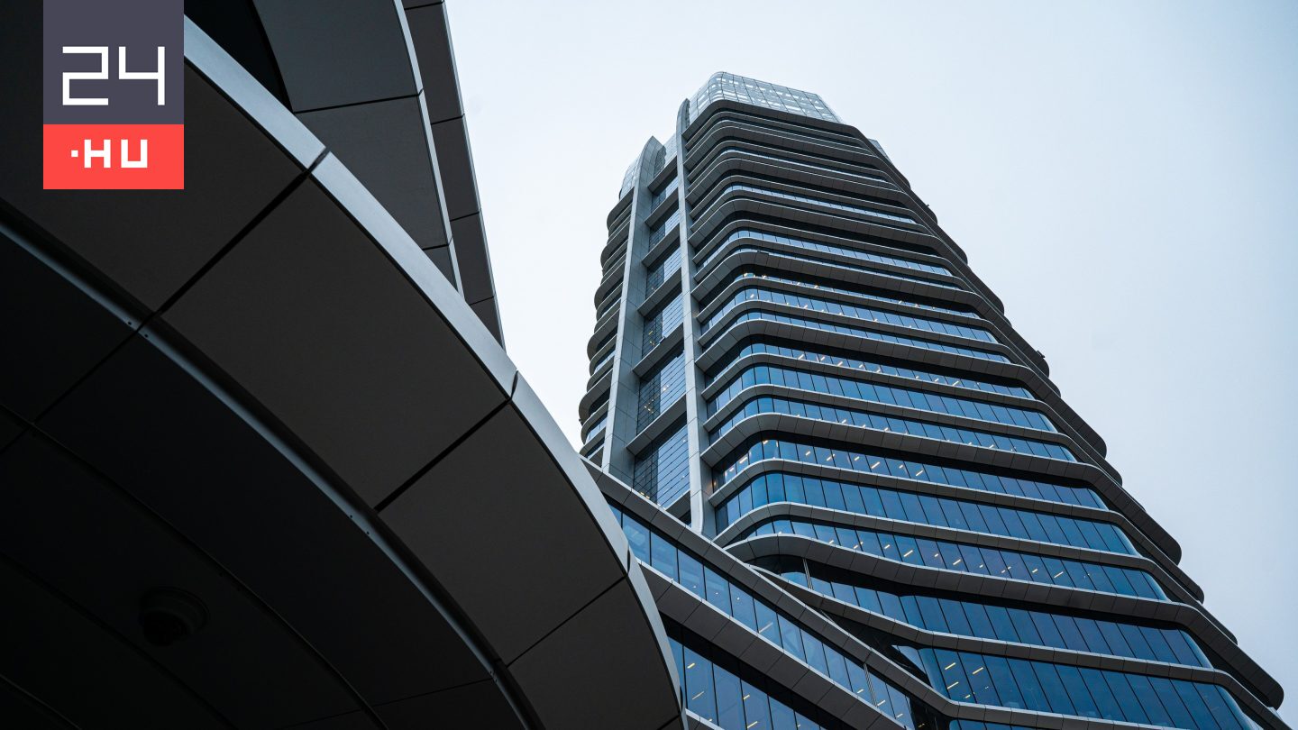 Fordulatra kényszerült a Mol Magyar Péter felszólítása után