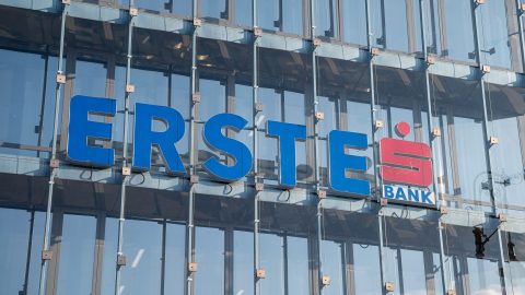 erste, erste bank, bank, leállás, rendszerfejlesztés